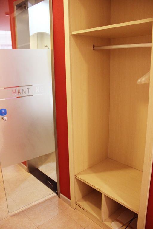 Hanting Express Qingdao Chengyang District Government エクステリア 写真